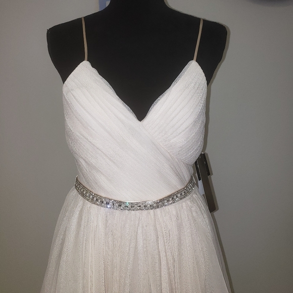New Light Champagne Layered Dress size 9 - Picture 2 of 8